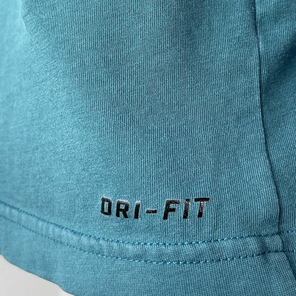 Nike SB Dri Fit T-Shirt - Picture 7 of 13